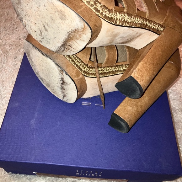 Beautiful stuart weitzman platform heels - Picture 5 of 8